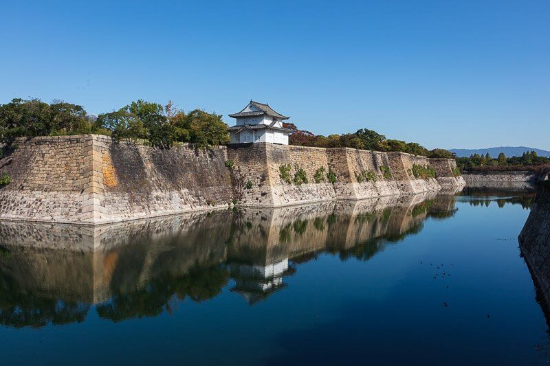 Osaka Castle today, from www.shirofan.com